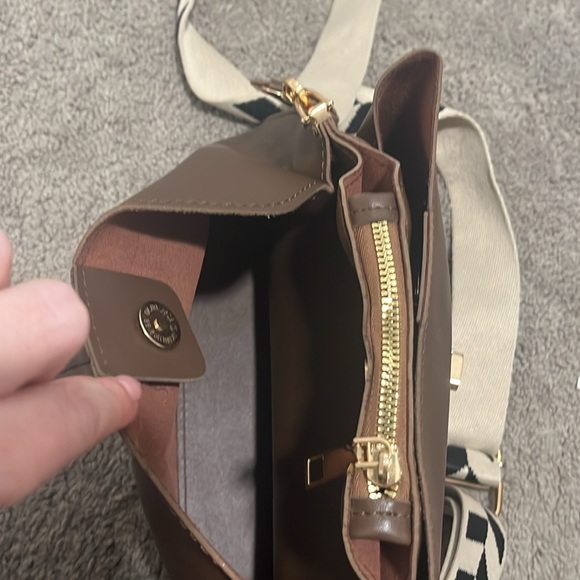 Cute purse - Picture 3 of 4
